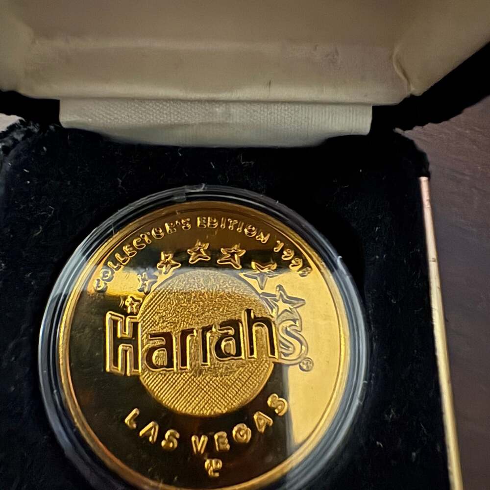 Harrah's Las Vegas 1998 Collectors Casino Token NFR Rodeo